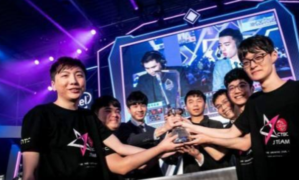 【前瞻】2025LPL春季赛 IG vs V5，V5仅剩一线生机