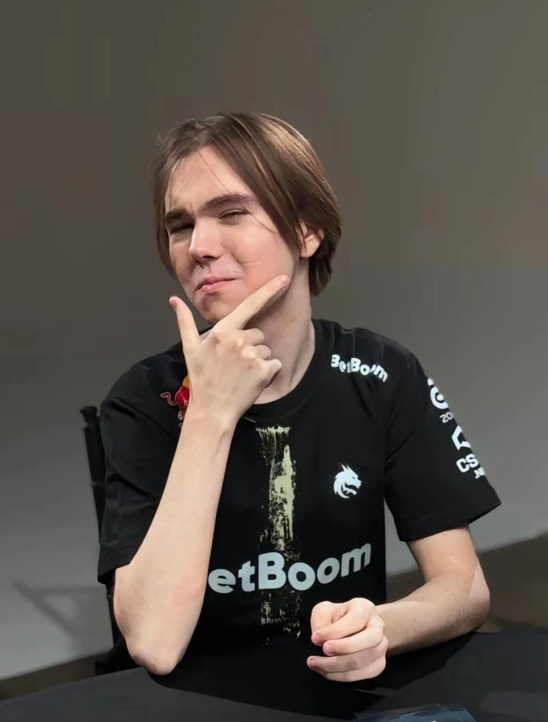 外媒发布全球战力排行榜：EDG排名第一