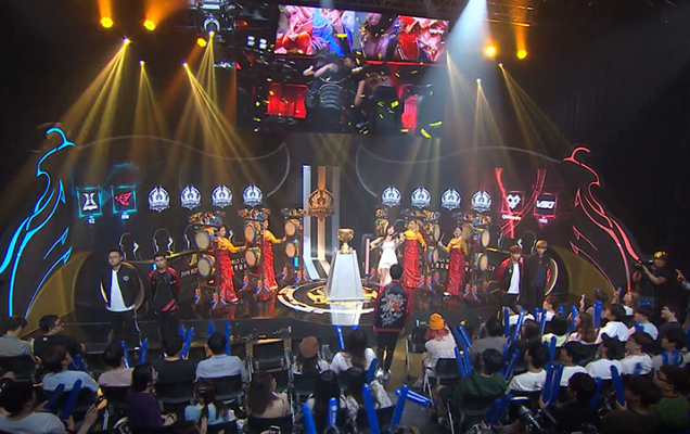 LNG Esports 正式宣布 GALA 离开了团队，成为自由球员：这次告别是祝福与期待